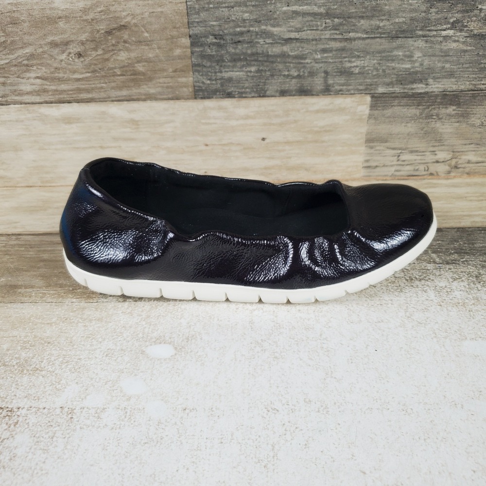 SAS Radiant Womens Ballet Flats Sz 8.5 W Black White Leather Slip On Comfort